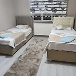 Sehir Merkezinde Konforunda Family House