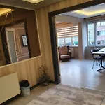 Sehir Merkezinde Konforunda Family House Apartment