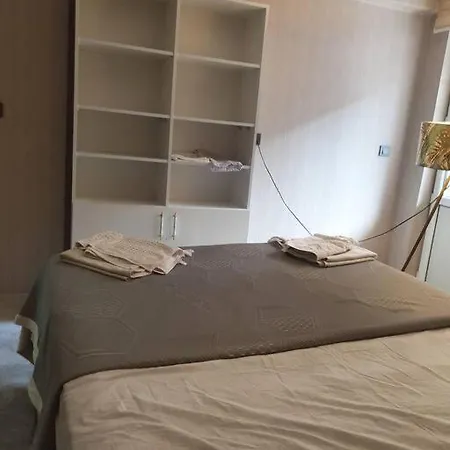 Apartment Sehir Merkezinde Konforunda Family House *