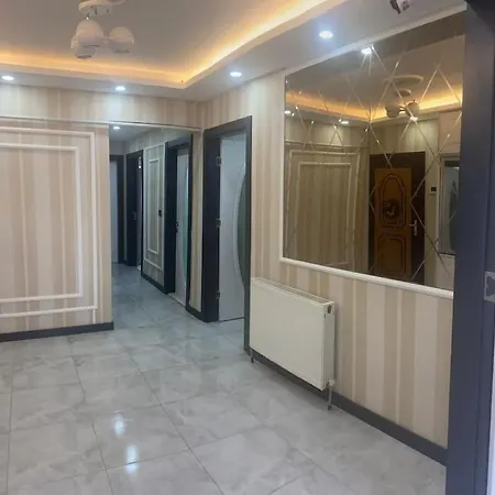 Sehir Merkezinde Konforunda Family House Apartment *