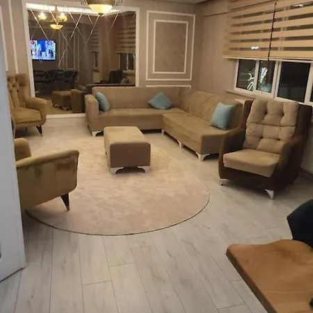 Apartment Sehir Merkezinde Konforunda Family House