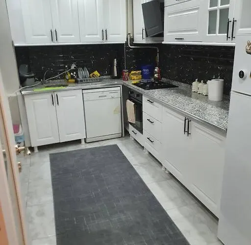 Sehir Merkezinde Konforunda Family House *